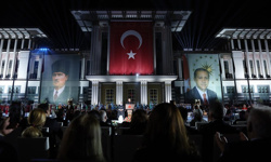 Cumhuriyet'in yüzüncü yılına özel hazırlanan 100. Yıl Marşı yayınlandı
