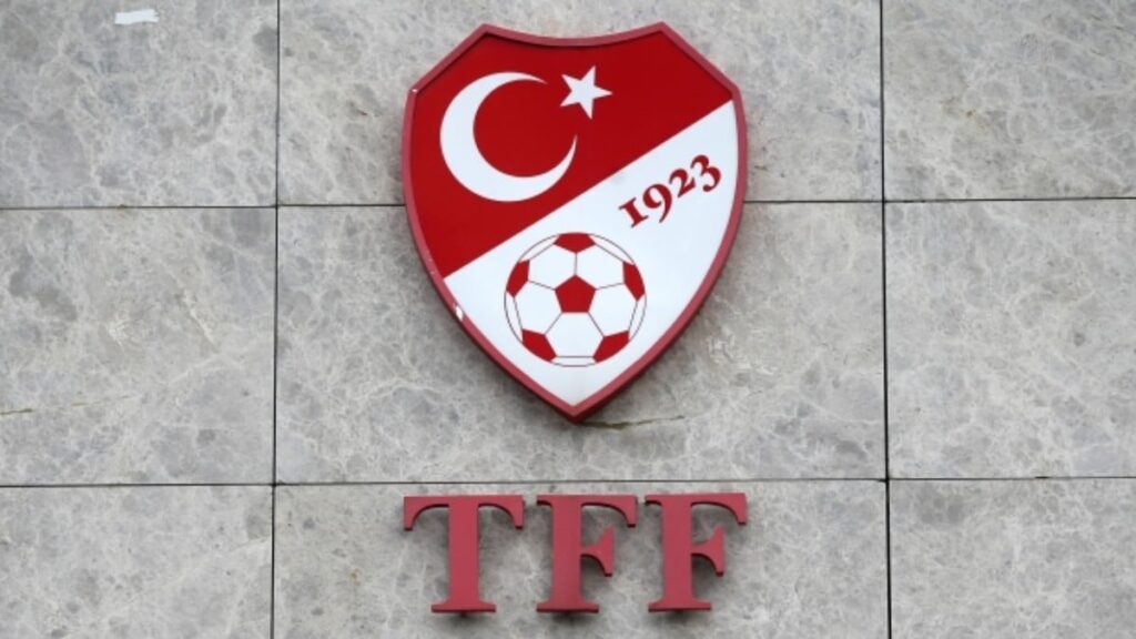 Süper Lig’de play-off olacak mı? Futbolseverler bu kararı bekliyordu! TFF açıklama yaptı..