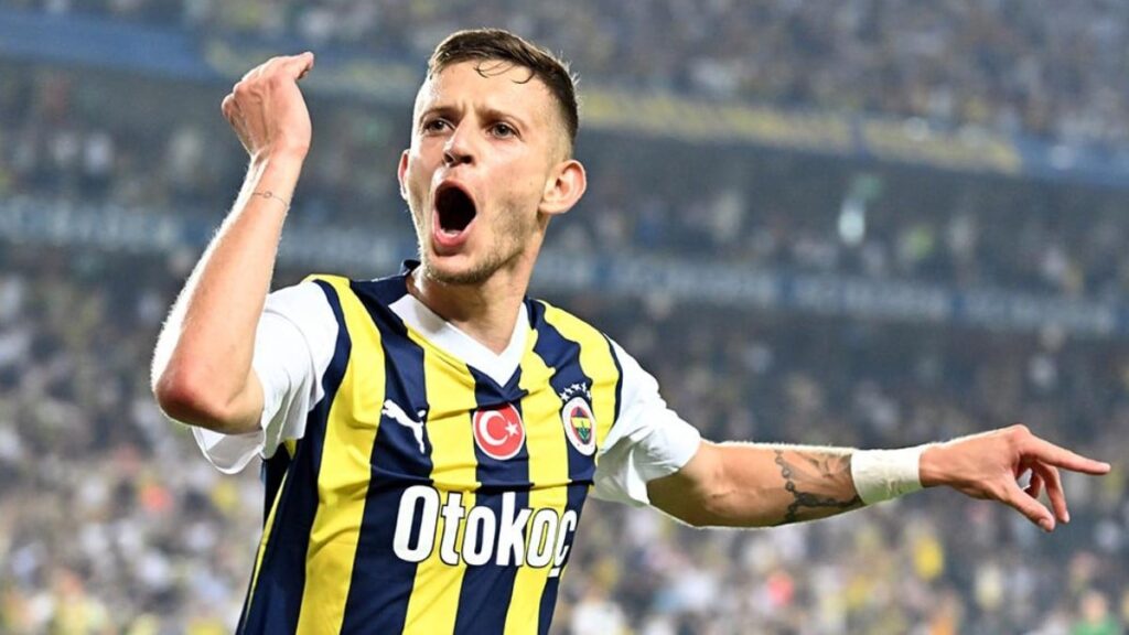 Fenerbahçe altın buldu! Sebastian Szymanski performansıyla göz dolduruyor! 13 maç 7 gol 5 asist