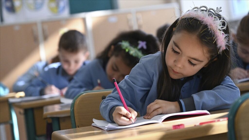 2023 Kasım ara tatili yapılacak mı, iptal mi oldu?