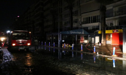 İzmir'in yağmur çilesi bitmiyor: Çalışmalar tam gaz devam