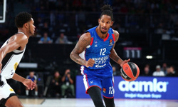 Nefes kesen maçta zafer Anadolu Efes'in