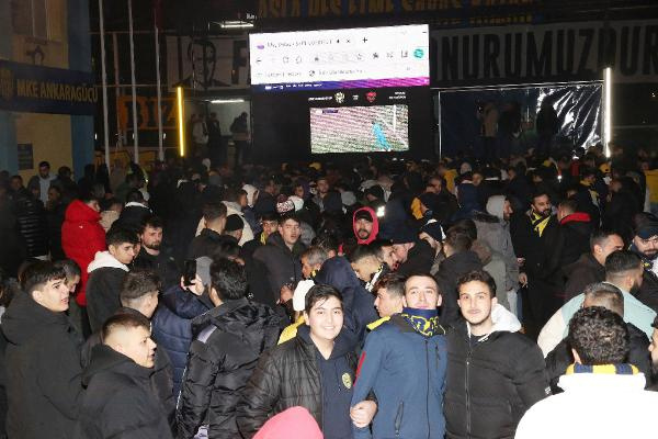 Ankaragücü taraftarı, maçı tesislerde izledi